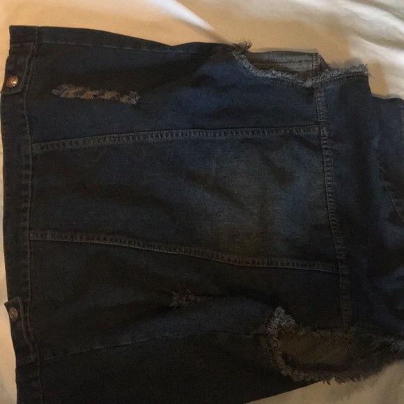 Torn Jean Jacket - Picture 4 of 4